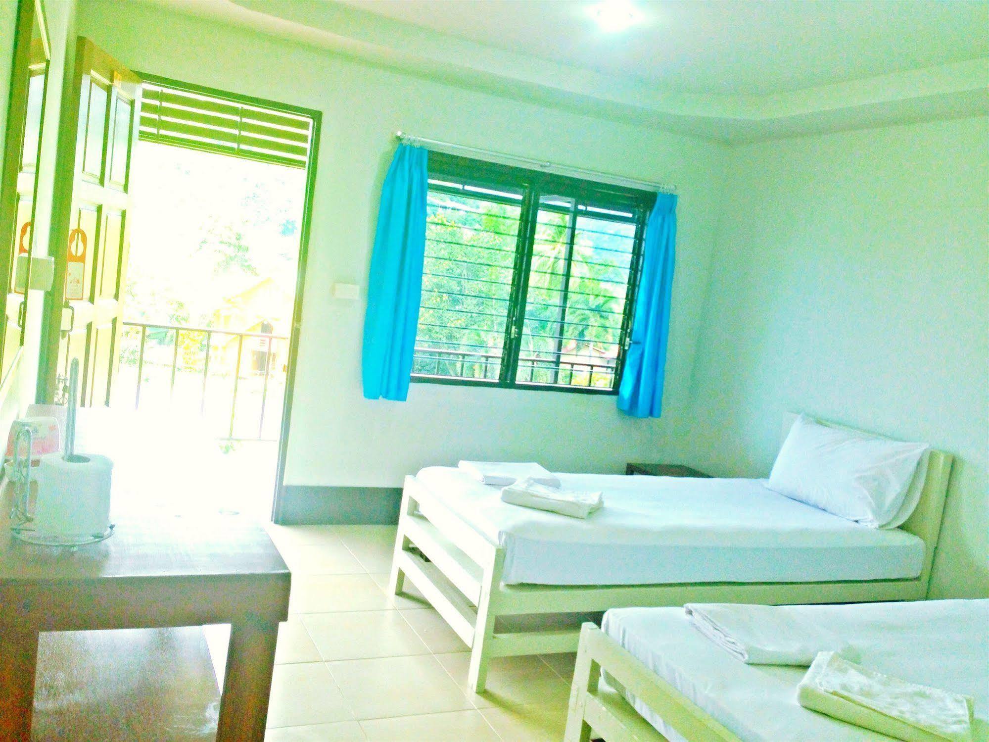 Tapear Resort Phi Phi Don Exterior foto