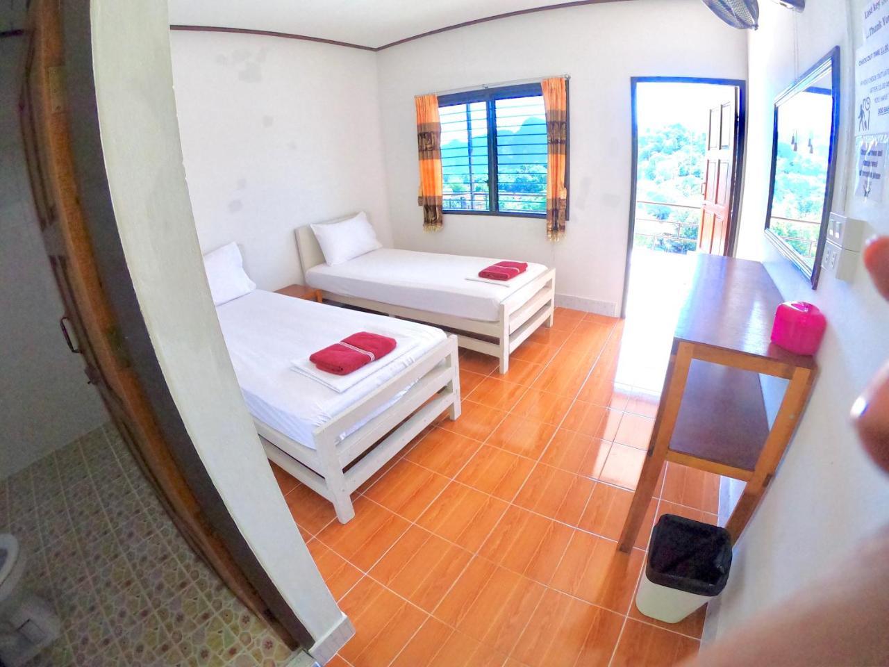 Tapear Resort Phi Phi Don Exterior foto