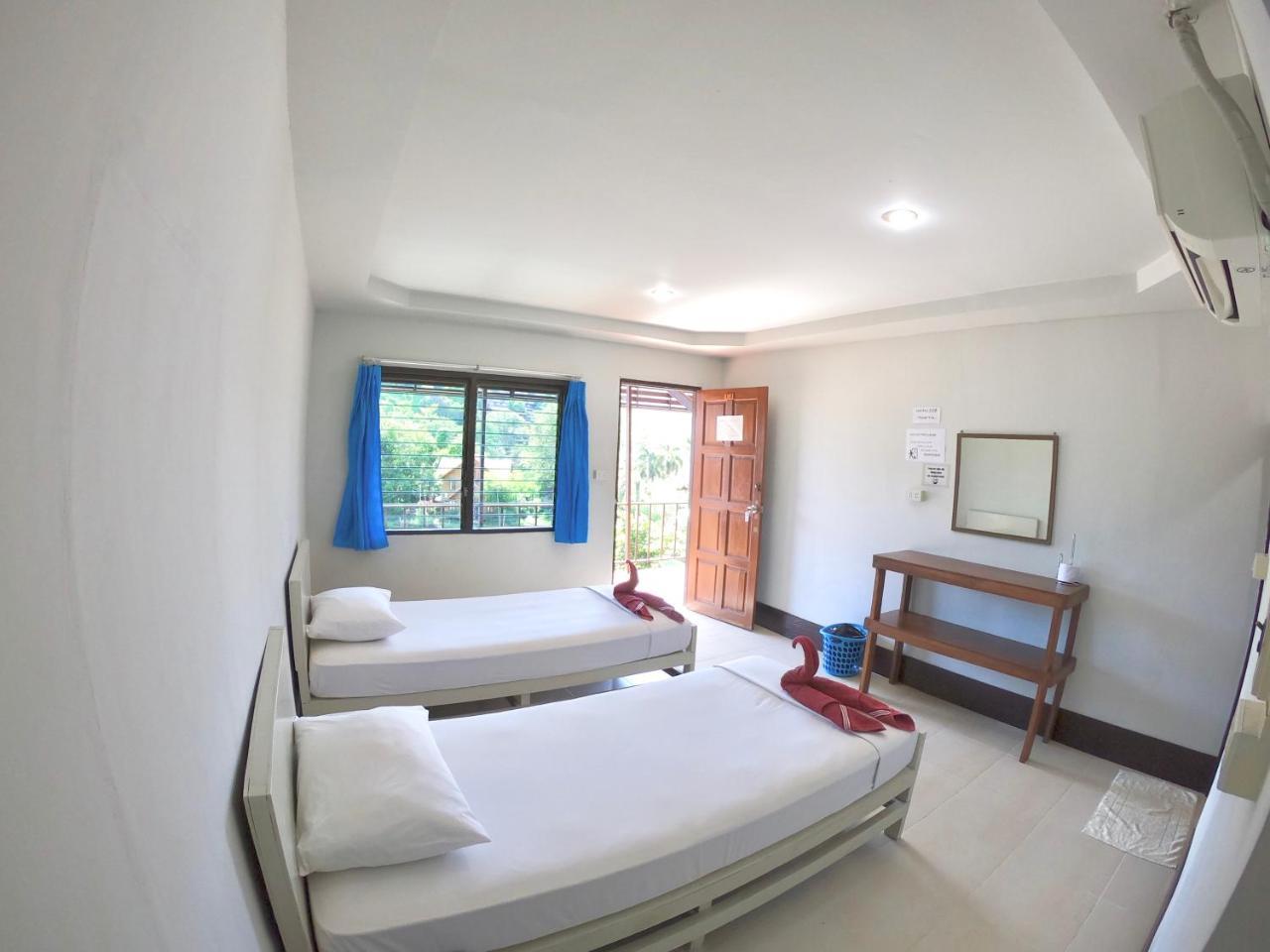 Tapear Resort Phi Phi Don Exterior foto